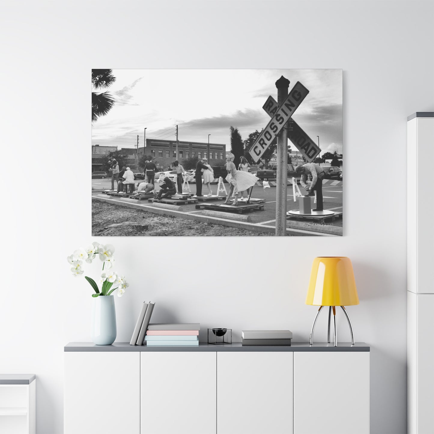 Monochrome Marilyn Monroe canvas art featuring her iconic pose near a crossing sign